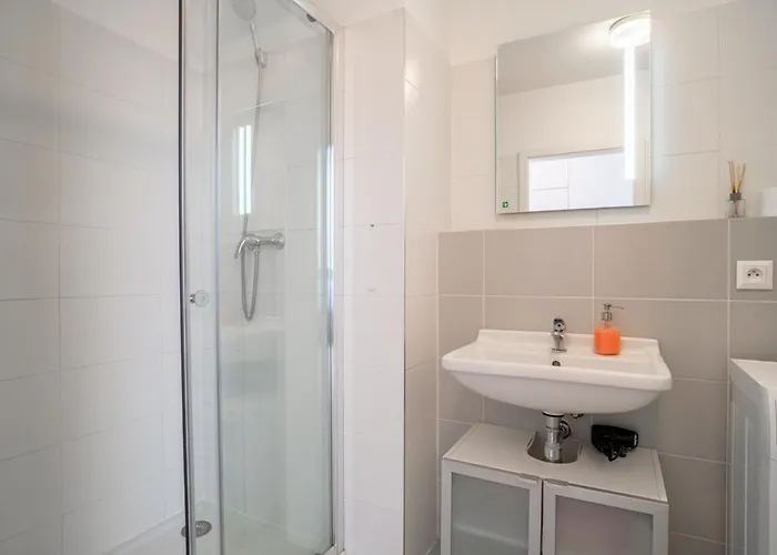 Bright 1br W Private Parking Bratislava